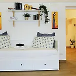 Casa Donnalby 아파트