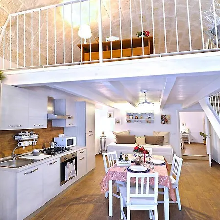 Casa Donnalby Apartment *