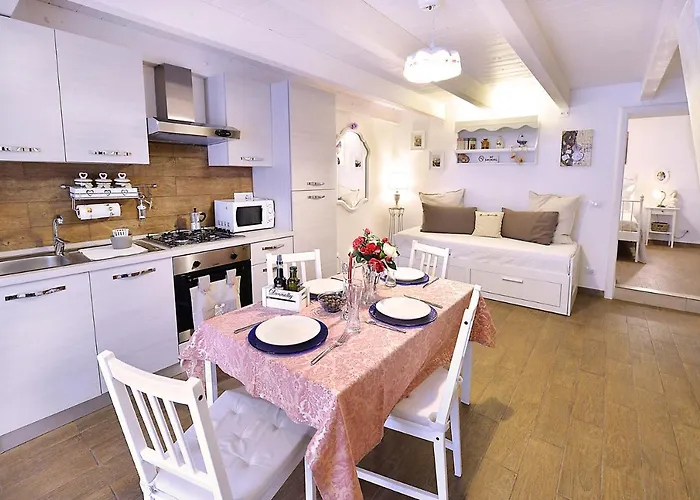 Casa Donnalby Apartment *